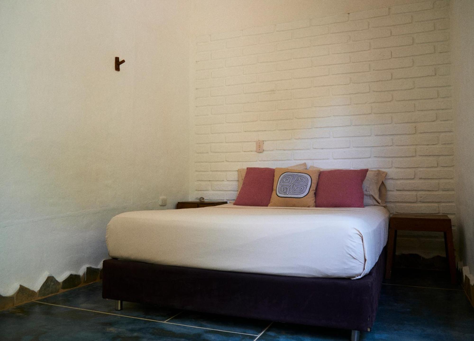 Hostal Juan Palitos Los Santos  Bagian luar foto